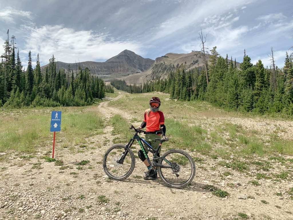 Beginner mountain bike on sale trail near me